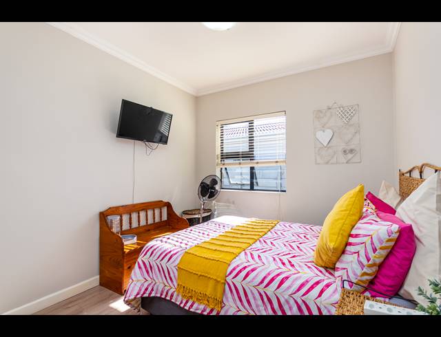 4 BEDROOM HOUSE FOR SALE IN PARKLANDS NORTH